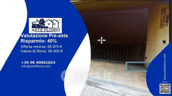 Ufficio in commerciale in Via Umberto I