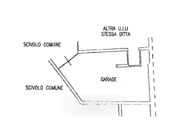 Box/posto auto in residenziale in Via Lupo 24