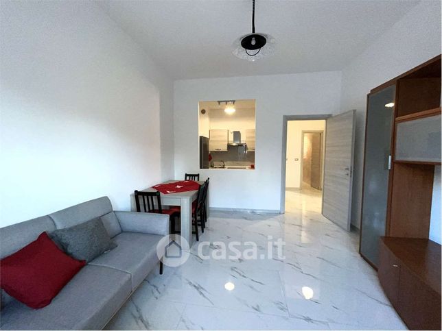 Appartamento in residenziale in Largo Oreste Murani 2