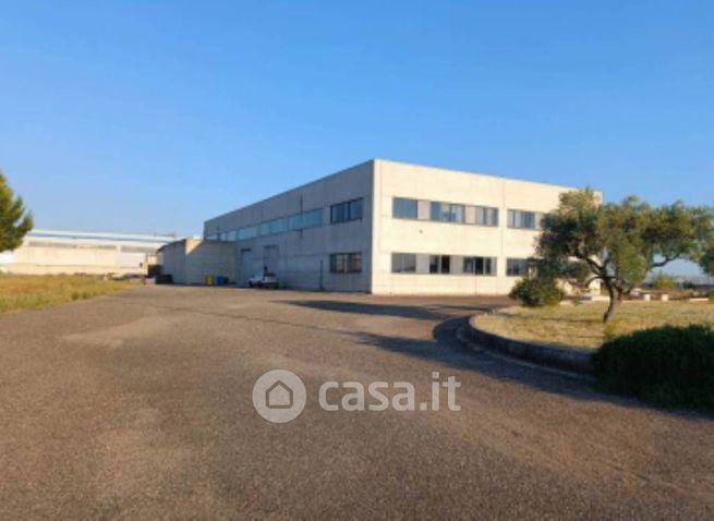 Capannone in commerciale in Vico San Giuseppe