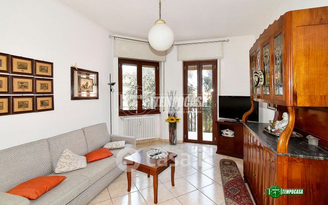 Appartamento in residenziale in Via Vittorio Veneto 13