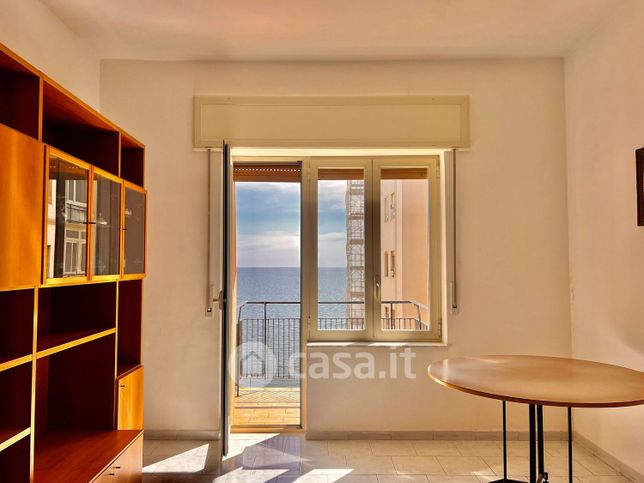 Appartamento in residenziale in Via Napoli