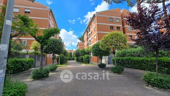 Appartamento in residenziale in Via Ada Negri 59