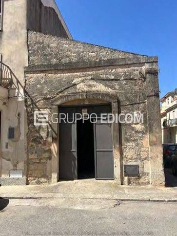 Box/posto auto in residenziale in Via Mascagni