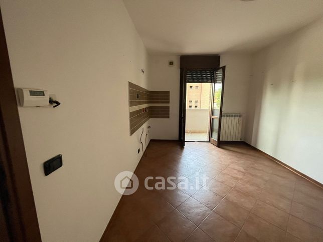Appartamento in residenziale in Via trento trieste
