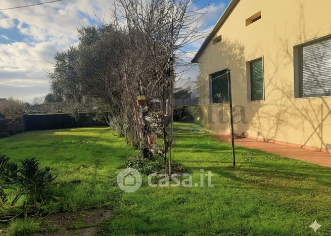 Villa in residenziale in Via Vitali 95