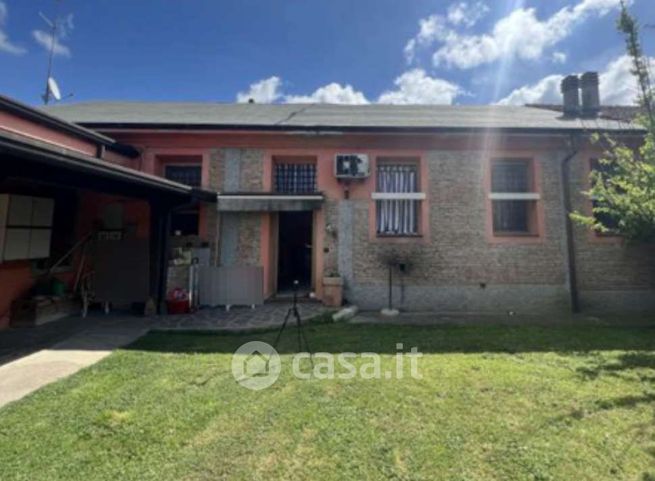 Appartamento in residenziale in Viale Dante Alighieri