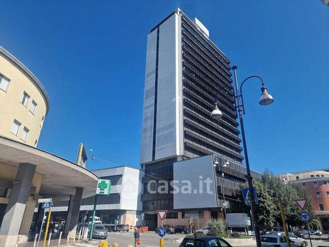 Ufficio in commerciale in Piazzale De Matthaeis 41