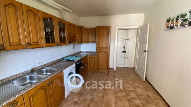 Appartamento in residenziale in Via Avisio