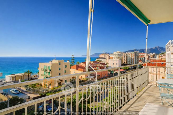 Appartamento in residenziale in Via Ghirardi