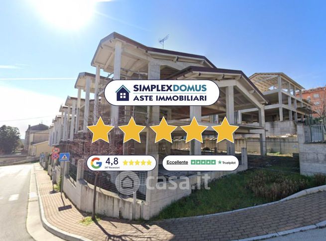 Appartamento in residenziale in Via Ada Natali