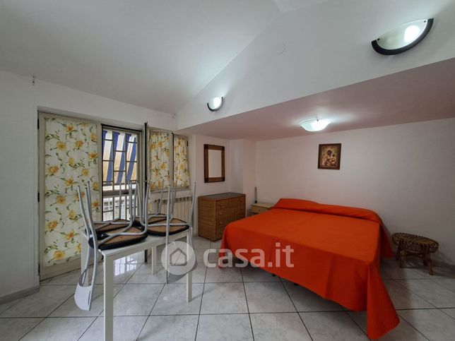 Appartamento in residenziale in Via Filippo Iovara 164