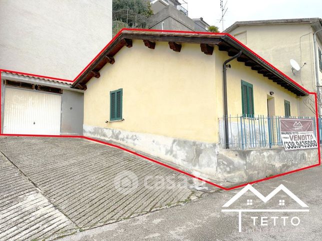 Casa bi/trifamiliare in residenziale in Via Giuseppe Mazzini 49