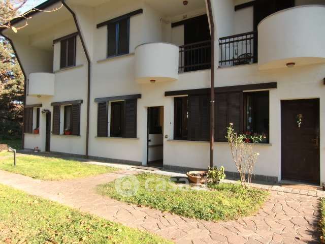 Villetta a schiera in residenziale in Via Col di Tenda