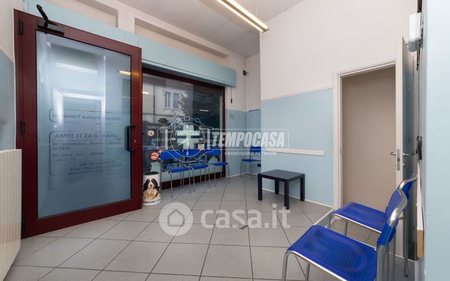 Ufficio in commerciale in Via Roma 1 a