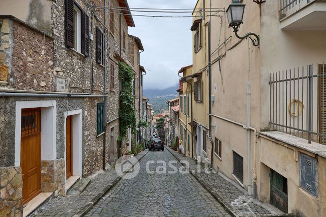 Casa indipendente in residenziale in Via Della Libertà 4