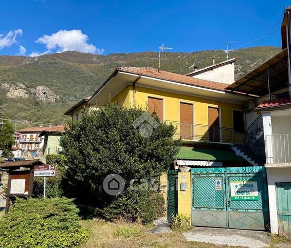 Casa indipendente in residenziale in Via Florio Benvenuto 32