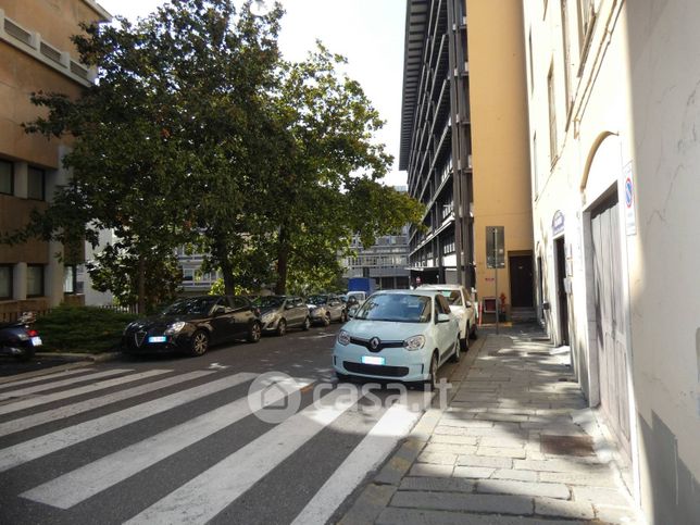 Box/posto auto in residenziale in Via Bartolomeo Bosco 20