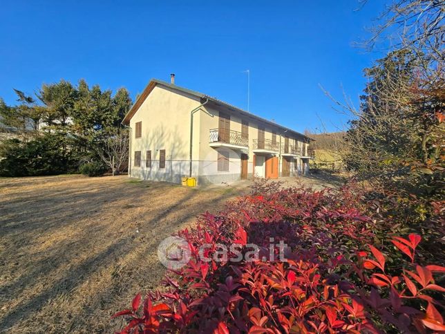 Casa indipendente in residenziale in Via Torino 110