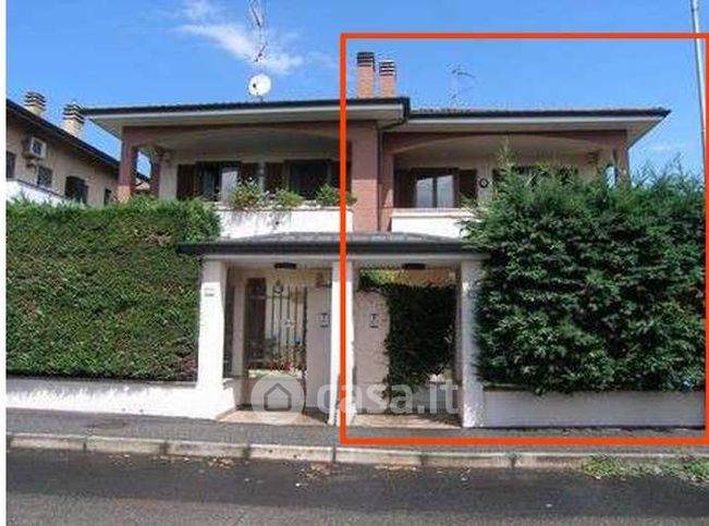 Appartamento in residenziale in Via della Santa