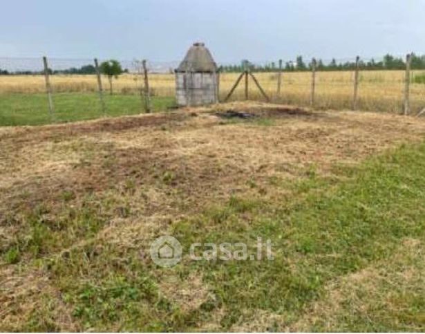Terreno agricolo in commerciale in Via Pramorin