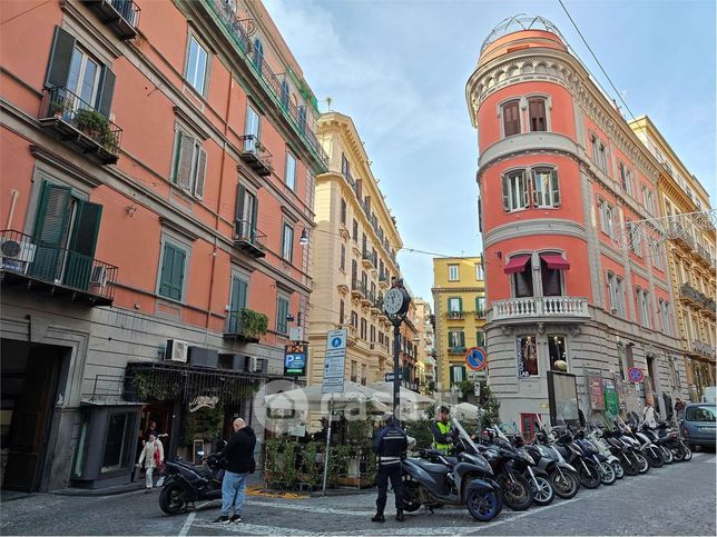 Ufficio in commerciale in 
