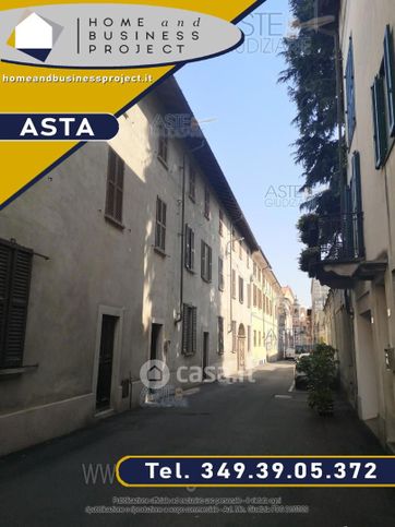 Appartamento in residenziale in Via Santa Maria 38