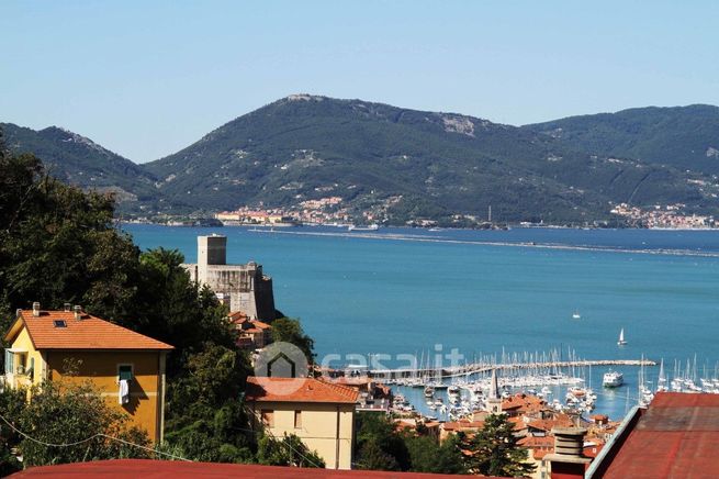 Appartamento in residenziale in Via Carbognano 3 Â° Traversa