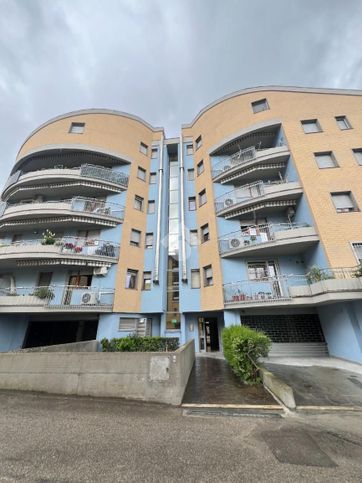 Appartamento in residenziale in Via Torquato Tasso 6