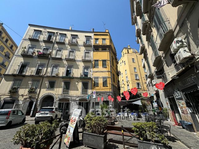 Appartamento in residenziale in Piazza Portanova 11