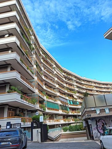 Appartamento in residenziale in Via Filippo Antonio Gualterio