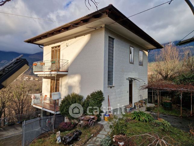 Casa indipendente in residenziale in Strada al Boschetto 1