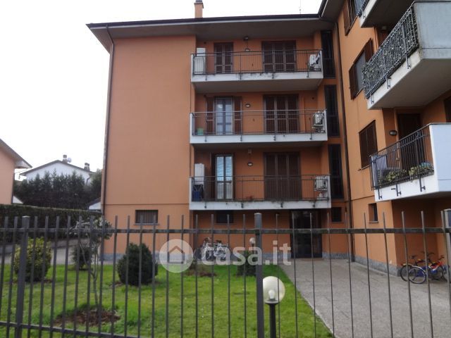 Appartamento in residenziale in Via Lanzano 33