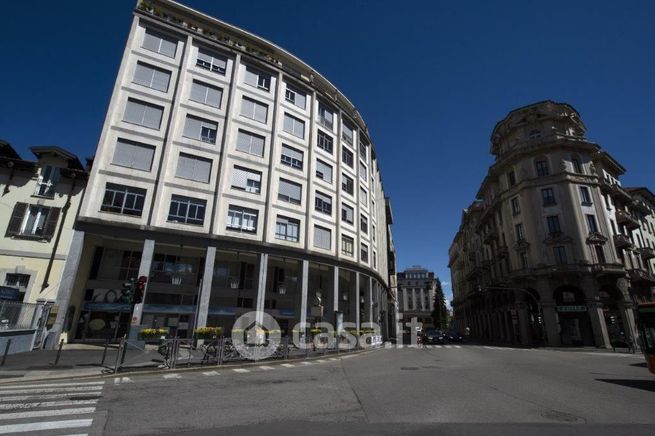 Ufficio in commerciale in Via Walter Marcobi 10