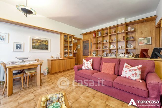 Appartamento in residenziale in Via dei Giganti 16