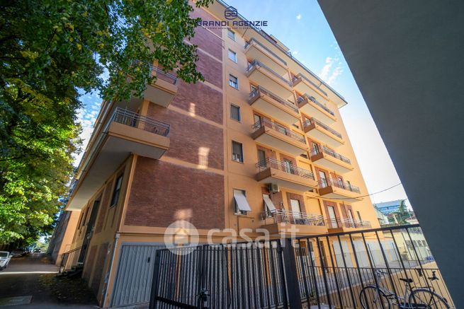 Appartamento in residenziale in Via Pontremoli 8