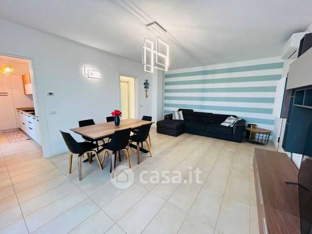 Appartamento in residenziale in Via Raffaello Sanzio 7