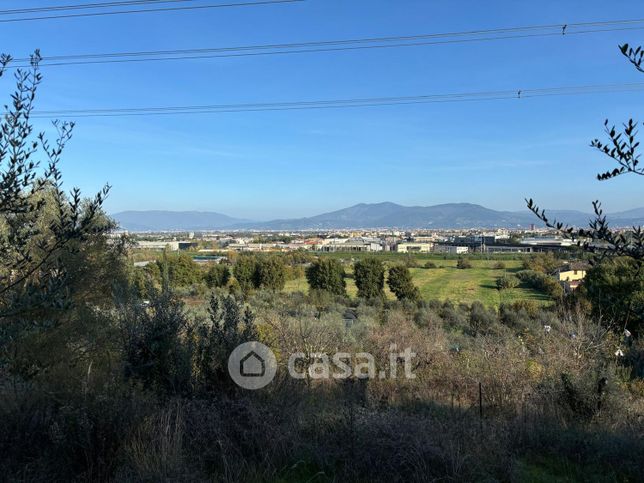 Terreno agricolo in commerciale in Via delle Prata 48