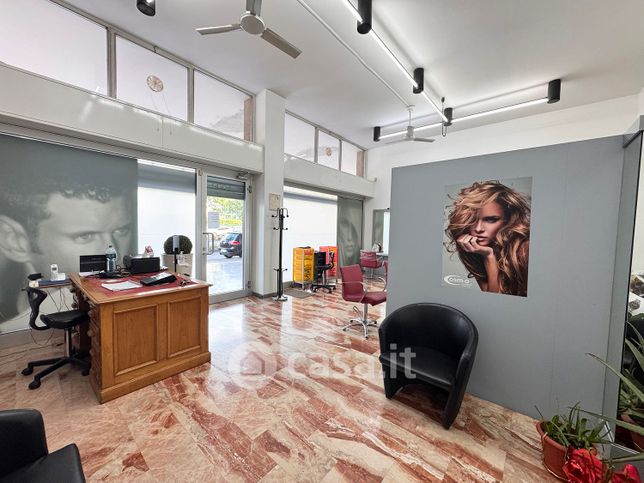 Ufficio in commerciale in Via Alessandro Lamarmora