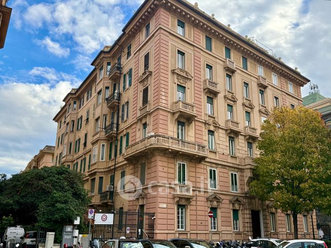 Ufficio in commerciale in Via Corsica 2