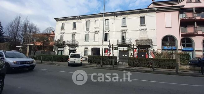 Ufficio in commerciale in Via Q. di Vona 4