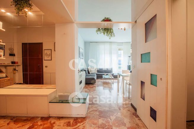 Appartamento in residenziale in Via Bramante 36