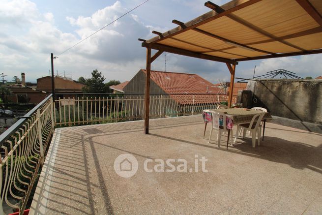 Appartamento in residenziale in Via Cesare Battisti