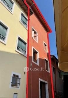 Casa indipendente in residenziale in Via Vencati 7