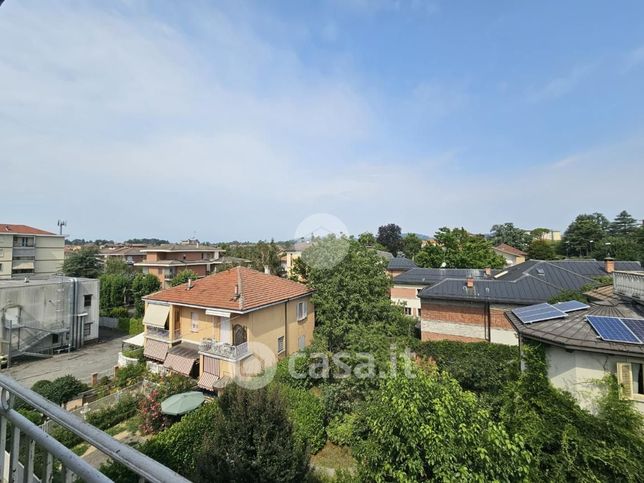 Appartamento in residenziale in Via Levi 3