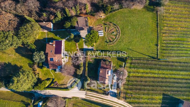 Casa indipendente in residenziale in Via Forestuzzo