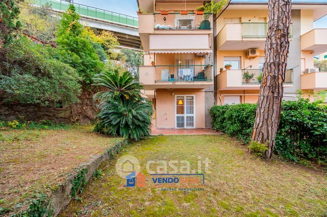 Appartamento in residenziale in Via Michelangelo Corosu 47