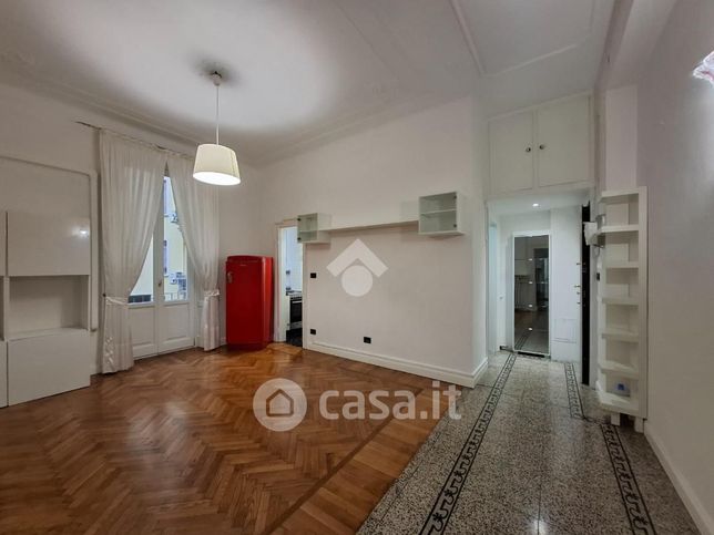 Appartamento in residenziale in Via Cenisio 46