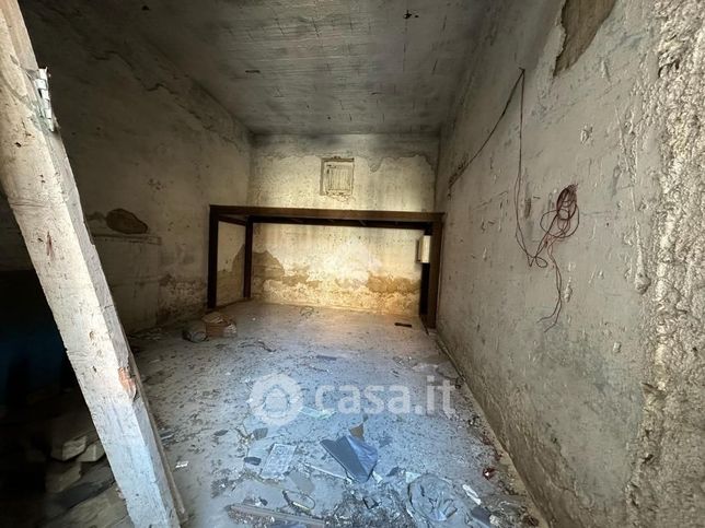 Box/posto auto in residenziale in Via Guglielmo Marconi 85