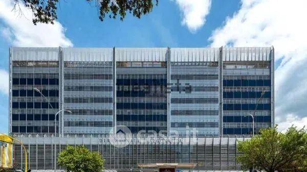 Ufficio in commerciale in Via Ostiense 131